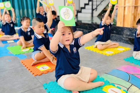 PHƯƠNG PHÁP MONTESSORI